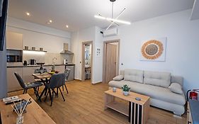 Gina'S Apartments